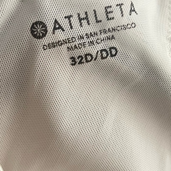 NWT ATHLETA Aqualuxe Batik Bra-Sized Tankini Size 32D/DD - Picture 4 of 7